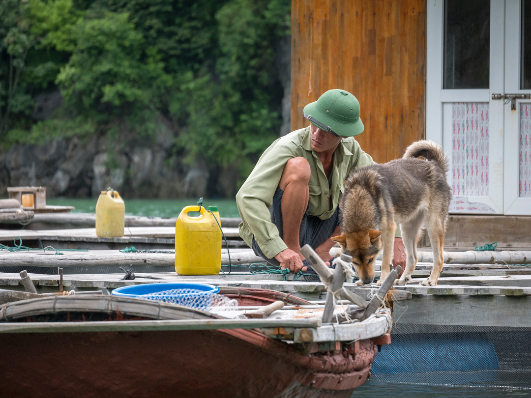 fishing village in Ha Long Bay